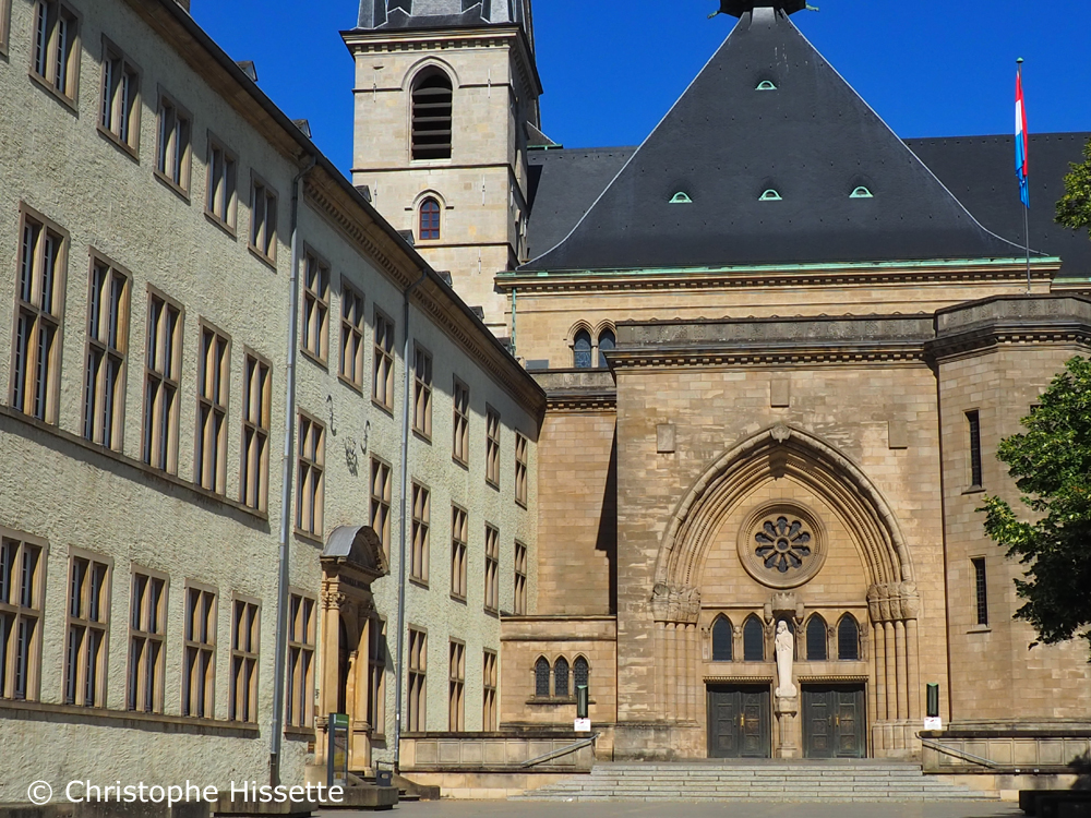 Parvis de la Cathédrale Notre-Dame, Luxembourg-Ville